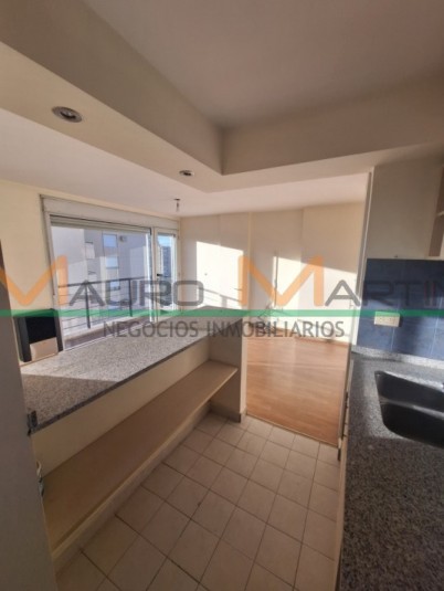 VENTA: DEPARTAMENTO DE 1 DORMITORIO EN EDIFICIO CATALINA, EN SANTA ROSA, ZONA CENTRO