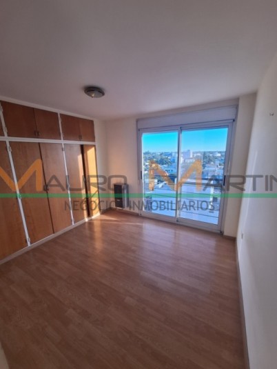 VENTA: DEPARTAMENTO DE 1 DORMITORIO EN EDIFICIO CATALINA, EN SANTA ROSA, ZONA CENTRO