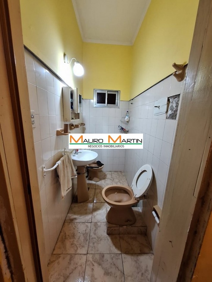 VENTA: CASA DE 3 DORMITORIOS EN SANTA ROSA, ZONA NORTE