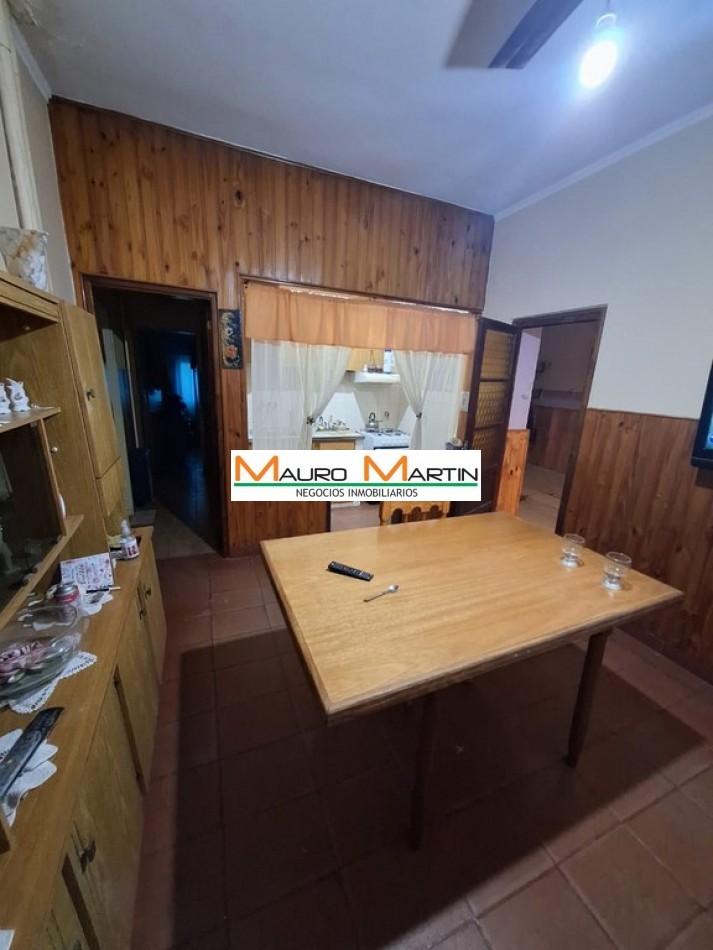 VENTA: CASA DE 3 DORMITORIOS EN SANTA ROSA, ZONA NORTE