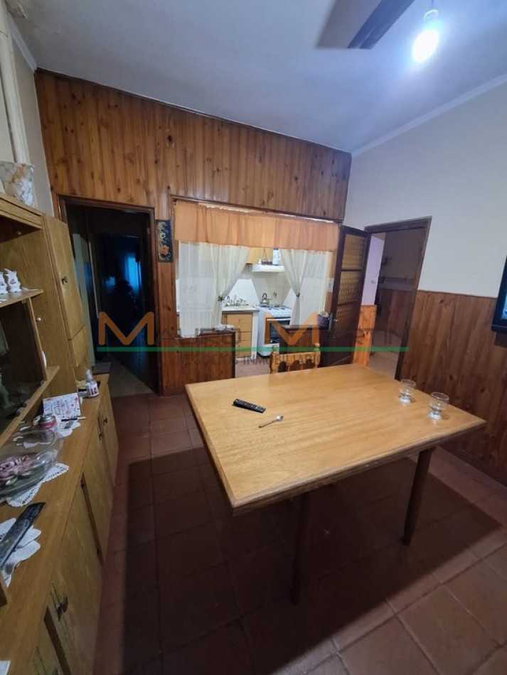 VENTA: CASA DE 3 DORMITORIOS EN SANTA ROSA, ZONA NORTE