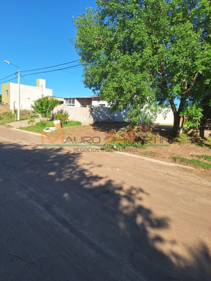 VENTA: TERRENO DE 244 M2 EN TOAY, BARRIO OLGA OROZCO